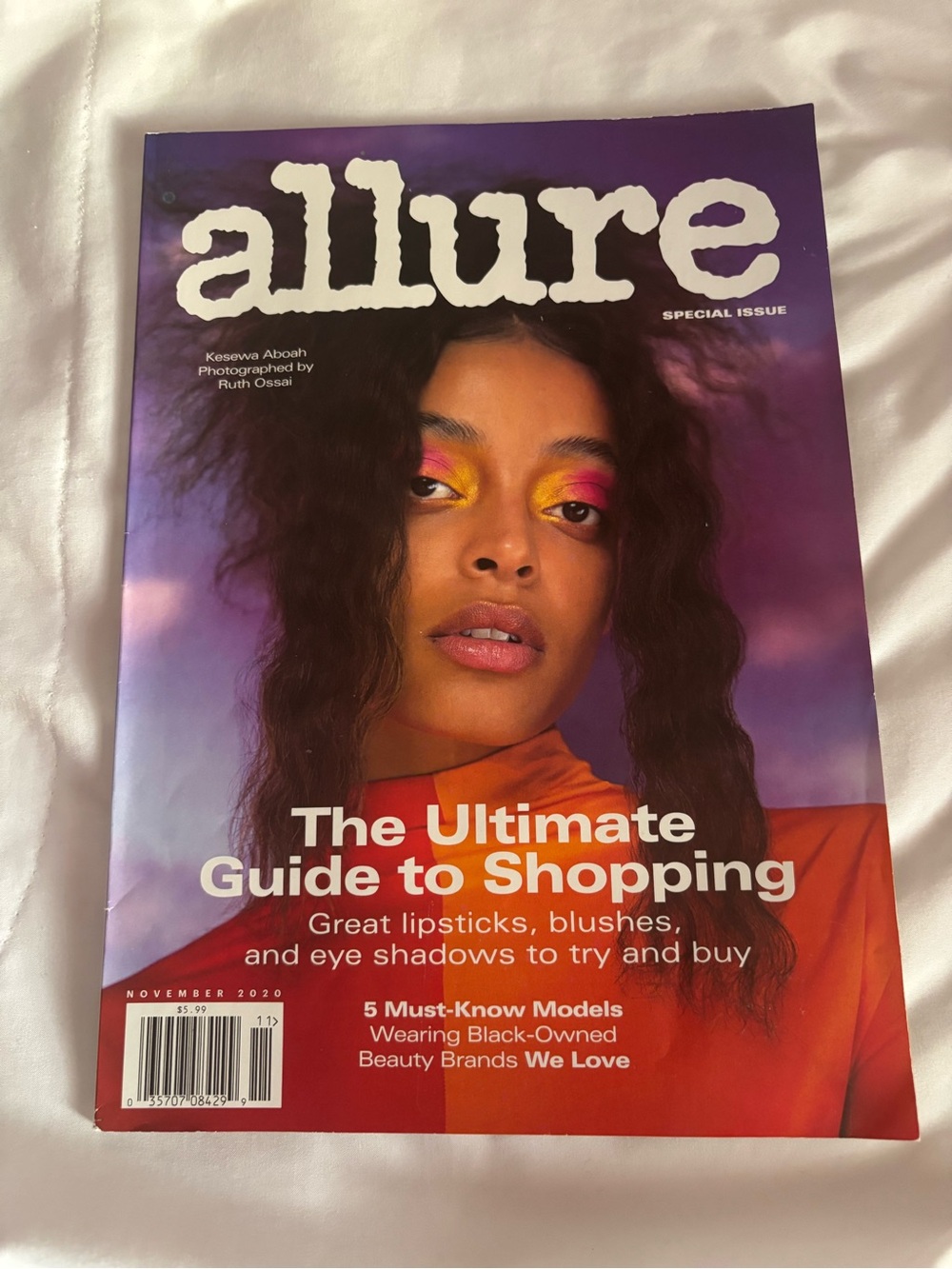 Rare Allure Magazine Bundle (2) - 2021 Awkwafina & 2020 Kesewa Aboah Back Issues - Picture 9 of 15